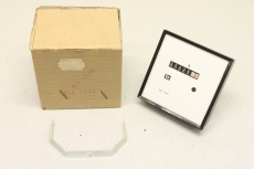 Bauser  630.4250 Betriebsstundenzähler Stundenzähler R4 96 OVP