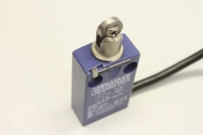 YAMATAKE  LJM-D2502L03R12 Positionsschalter Endschalter Limit  LJMD2502L03R12