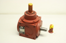 ZAE ANTRIEBS SYSTEME W110 I=3:1 Getriebe Kegelradgetriebe 356257 OVP