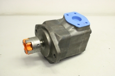 REXROTH R900935466 Hydraulik Pumpe PVV2-1X/068RA15DMB