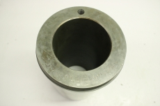  R63 70-3023 für Burckhardt Compression  225mm 134mm Buchse Cylinder kolben 