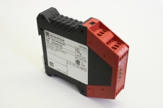 TELEMECANIQUE XPSAF5130 24V AC DC Sicherheitsbaustein Not Halt Stop 008088 OVP