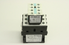 SIEMENS 3RT1025-1BB44 4011209303126 5.5kW 12A 690V Leistungsschütz OVP