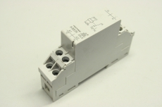 E. DOLD IK8839 IK8839.11/100 0042008 230V AC 1A 50Hz Zeitrelais OVP