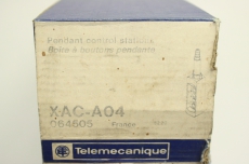TELEMECANIQUE XACXAC-A04 XAC-A 4  Kran Steuerflasche Leergehäuse Hängetaster  