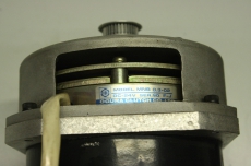 SANYO DENKI Super Driver C-200-2002 230W 60V 5,8A 1000rpm Servomotor 