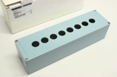 TELEMECANIQUE XAPM5508 031299 XAP M5508 Ø22mm 8 Fach  Leergehäuse  OVP