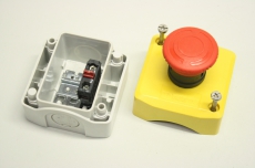 SCHNEIDER ELECTRIC XALK174 3389110113587 IP66 Harmony Schalter Notaus OVP