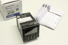 OMRON H5CX-L8SD-N 09821HI 12-24VDC 24VAC 9.999s 9999h Zeitrelais OVP