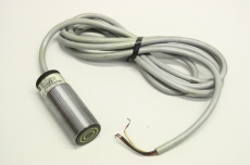 TELEMECANIQUE XSA-C10731 XSAC10731 12-48V Näherungsschalter induktiv 