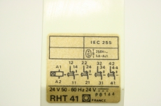 TELEMECANIQUE RHK41 24V 4 0.1-300s 50-60Hz 5A 250V Relay Relais Mit Sockel 