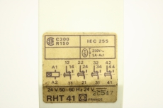 TELEMECANIQUE RHT41 24V 4 0.1-300s RHT 41 Zeitrelais 