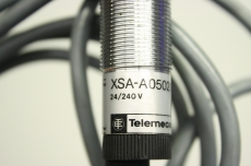 TELEMECANIQUE XSA-A05021 34298 24/240V Näherungsschalter induktiv 