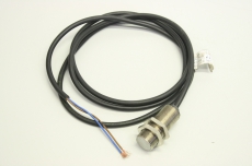 BALLUFF BESM18MK-GSC70B-BP00 BESM18MKGSC70BBP00 Induktiver Näherungssensor