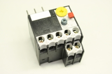 KLöCKNER MOELLER ZE-4 4015080145189  2.4-4A 1NO 1NC Motorschutzrelais OVP