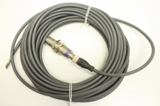 TELEMECANIQUE  XC618BAM12 M12 12-48VDC Sn2mm 2m Näherungsschalter induktiv 