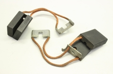 2x  EG98B 35x30x10mm Kohlebürste 