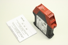 SCHNEIDER ELECTRIC XPS-AC XPSAC  230V 0.75A 24V Schalter Sicherheitsschalter 