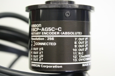 OMRON E6CP-AG5C-C E6CPAG5CC 256 12-24V 13 12-24VDC Drehgeber  