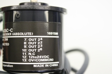 OMRON E6CP-AG5C-C E6CPAG5CC 256 12-24V 13 12-24VDC Drehgeber  