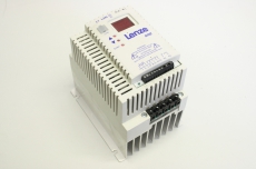 LENZE ESMD222X2SFA 13188640 230V 21A 2.2kW 500Hz Frequenzumrichter 