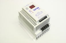 LENZE ESMD152X2SFA 13188637 1AC 230/240V 3AC 0-230V 1.5kW Frequenzumrichter 