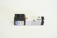 KOGANEI A040E1 0.2-0.7MPa 24VDC 3-Wege Elektro Magnetventil OVP