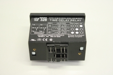 ATC 328E200F10XX 328 10A 24-240VAC 24VDC 1min Zeitrelais OVP