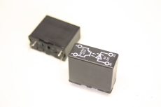 2x 2271057 48VDC 5VDC 0.1A  Relais Solid-State-Relais 