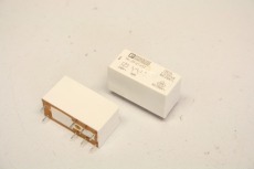2x PHOENIX CONTACT 2961451 230V 10A 250V Schaltrelais 