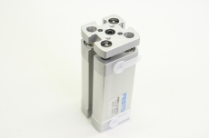 FESTO ADNGF-12-30-P-A 554210 10 Kompaktzylinder 
