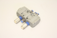 BOSCH 0 820 230 002 0820230002 5/2 10bar R1/8 0820 400 001 Wegeventil 