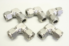 5x SWAGELOK 68977 90 SW 12mm  SS-12MO-9  Verschraubung elbow 