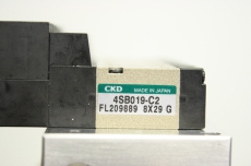 CKD 4SB019-C2 M4SB010-M5-C2-6-FL209896-4 6-fach 12V M5 Ventil Valve OVP