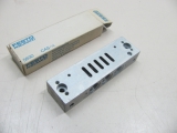 FESTO Anschluss platte Anschlussplatte Anschlussblock  CAS-1/4 5830