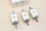 3x SIEMENS 224A 500V 120kA NH Sicherung 3NA6142