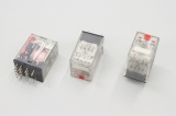 3x OMRON MY4IN1 5A 30VDC 250VAC Steckrelais Monostabil 