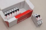 4x LEGRAND 06466 C10 63A  Leistungsschalter 06466 OVP
