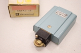 TELEMECANIQUE XC1-AB 112 XC1-AB112 Endschalter Limit Switch  XC1AB112 OVP