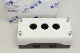  EATON  3 Einbaustellen Schaltergehäuse  M22-I3 OVP