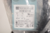 TELEMECANIQUE XCMA115 XCM A115 Endschalter Limit Switch Rollenhebel 064279 OVP