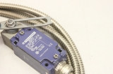 TELEMECANIQUE XCKJ ZCKE05 ZCK-J1 Positionsschalter Rollenstößel Endschalter 