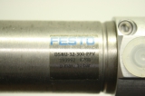 FESTO DSNU-32-300-PPV Rundzylinder  