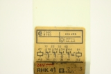 TELEMECANIQUE RHK41 24V 4 5A 250V  RHK 41 Relay Relais Mit Sockel 