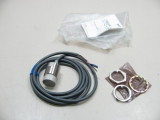 OMRON Induktiver Näherungsschalter Proximity Sensor Switch E2EG-X18MB1