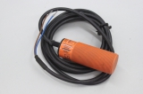IFM Induktiver II-2015 15mm NO 20-250AC/DC Näherungsschalter induktiv 