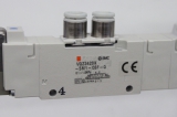 SMC VQZ2420K-5M1-C6F-Q Elektromagnetventil Solenoid Valve VQZ2420K5M1C6FQ OVP