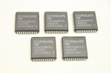 5x PHILIPS P80C528FFA  Chip UPC 368370