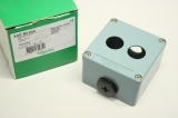 SCHNEIDER ELECTRIC XAPM1202 031275 2 1 XAP M1202 Schaltergehäuse Metal OVP