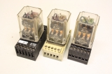 3x HPPS 3U AGCD0 3UAGCD0 24V 3 10A 250V Relais mit Sockel 